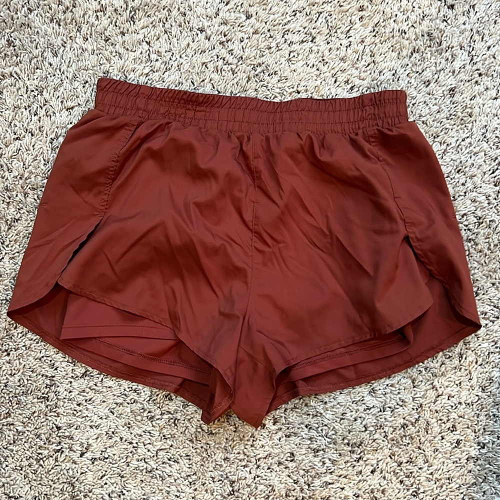 Girlfriend collective short